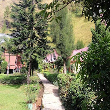 Roman Sinasi Hotel Tongging Exterior foto