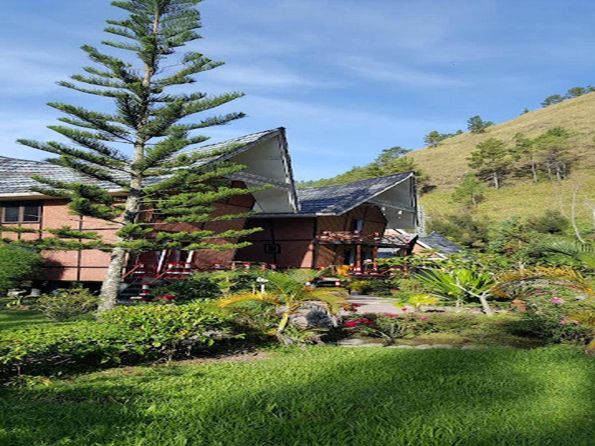 Roman Sinasi Hotel Tongging Exterior foto